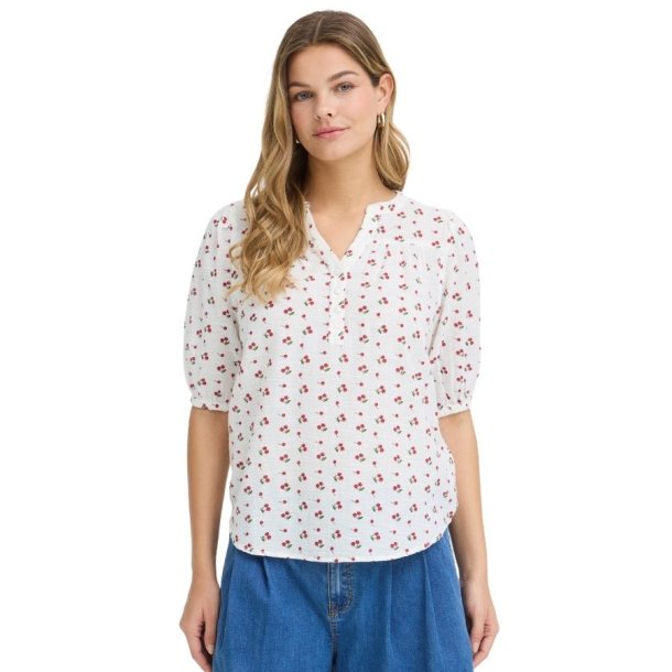 Fransa bluse med r�dt blomsterprint