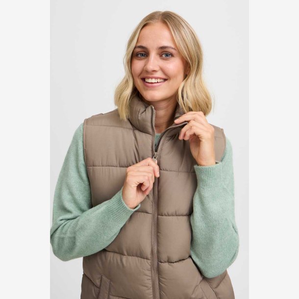 Fransa Frmabelle Vest