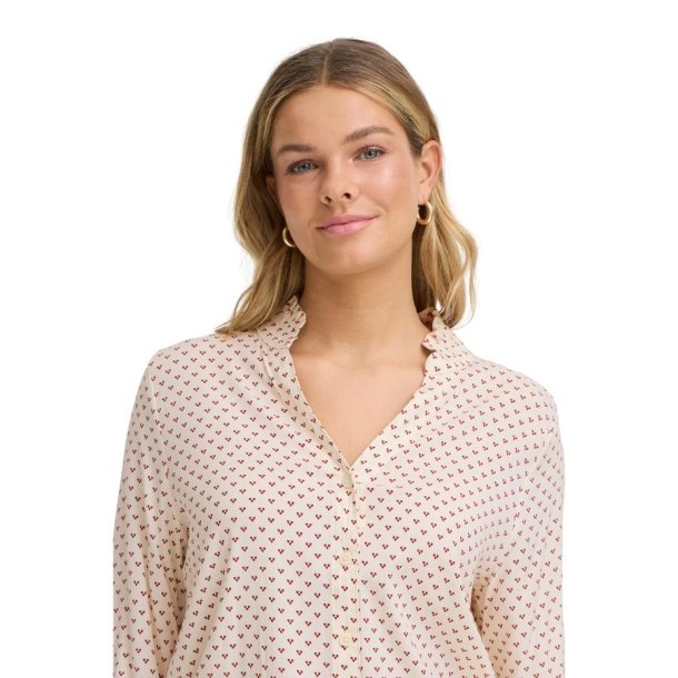 Fransa FRJUSTINE skjorte i creme med diskret print