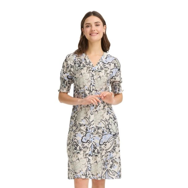 Fransa kjole med blomsterprint i viskosemix