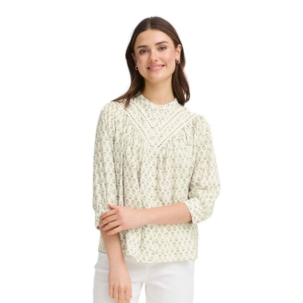 Fransa bluse med sm�blomstret print i viskosemix