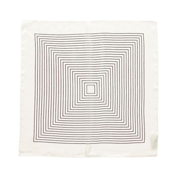 Fransa Silket�rkl�de � Elegant t�rkl�de med striber