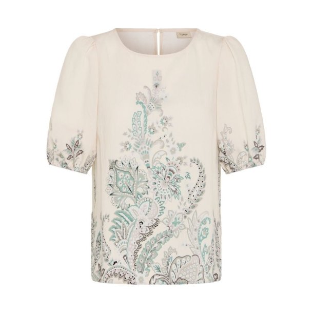 Fransa bluse med paisleyprint og korte puff�rmer.