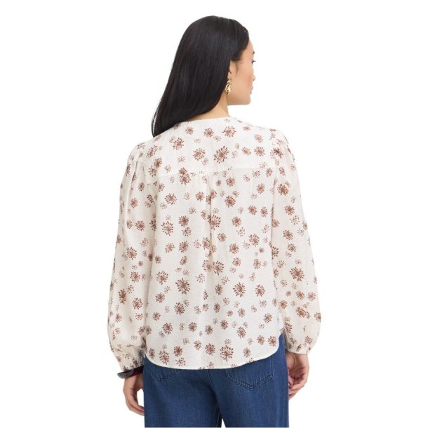 Fransa cremefarvet bluse med brunt blomsterprint og V-hals
