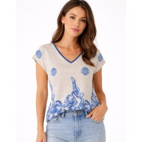Soulmate bluse i creme med bl�t print og V-udsk�ring
