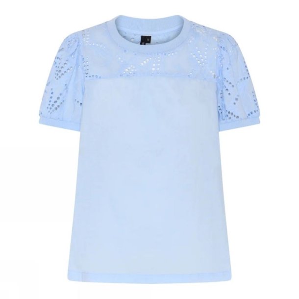 Soulmate Lotti lysebl� bluse i bomuld med broderede detaljer
