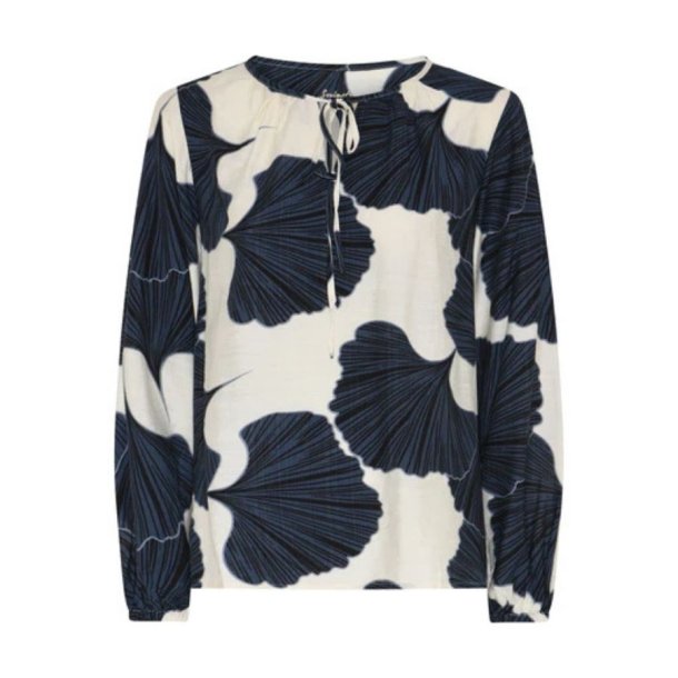 Soulmate bluse med m�rkebl�t bladprint og bindeb�nd ved halsen