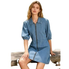 Bl� denimkjole fra Lea & Luc med lynl�s &ndash; style 5208