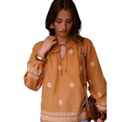 In April 1986 karamelbrun bluse med lyse broderier R5730